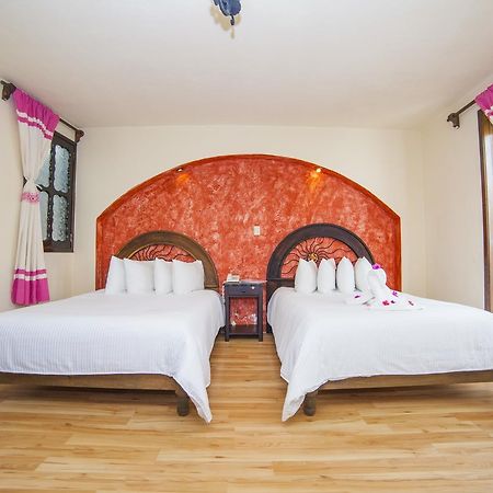 Hotel Jovel Сан-Кристобаль-де-Ла-Касас Экстерьер фото
